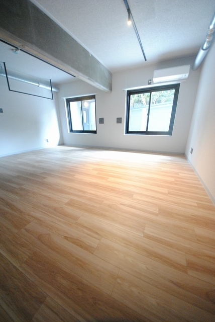 居室・リビング　写真は１０６号室