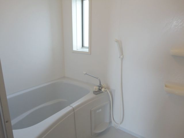 バス・シャワールーム　きれいなお風呂です