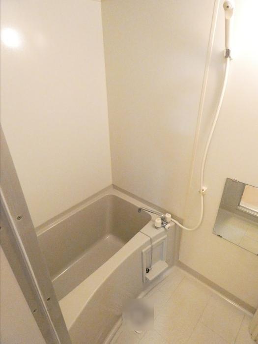 バス・シャワールーム　バスルーム