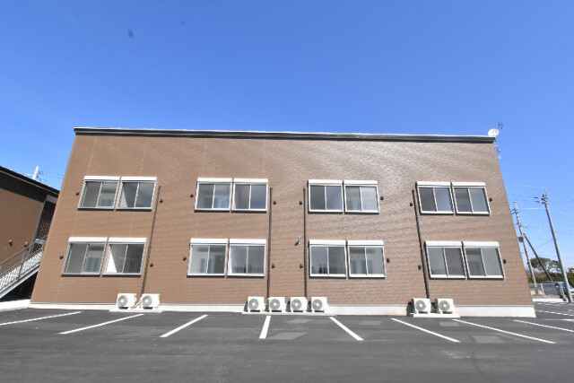 建物外観　建築中