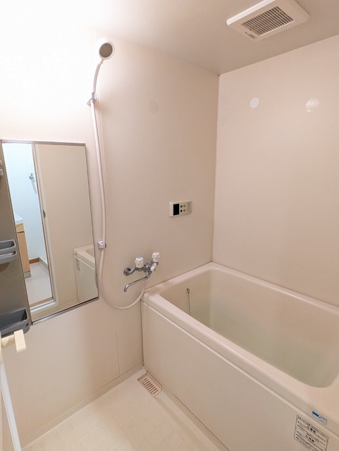 バス・シャワールーム　浴室（追焚付）