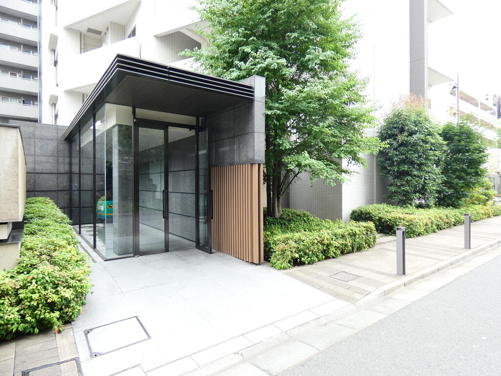 エントランス　エントランス