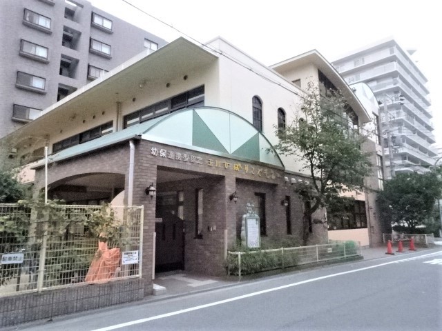 幼稚園・保育園　ひばり保育園（幼稚園・保育園）まで404m