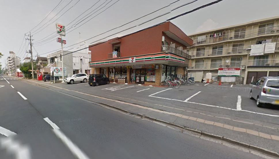 コンビニ　セブンイレブン天久保１丁目店（コンビニ）まで876m