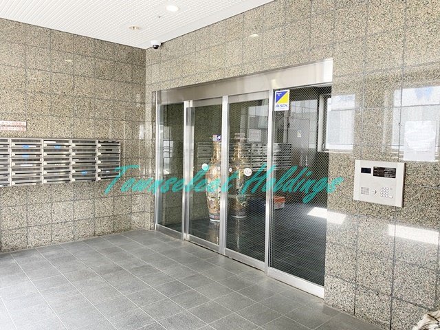 エントランス　毎日通るエントランス♪