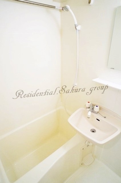 バス・シャワールーム　日々の疲れを癒すお風呂です♪