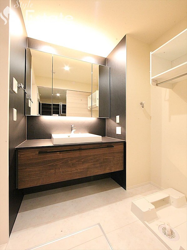 洗面設備　洗面所