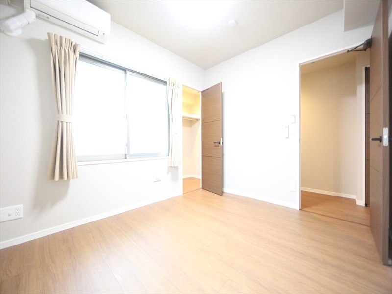 その他部屋・スペース　洋室6帖　ウォークインクローゼット付（収納充実してます）