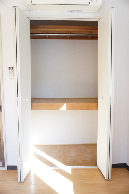 収納　奥行のある収納付です！増えがちな荷物をスッキリ収納できます