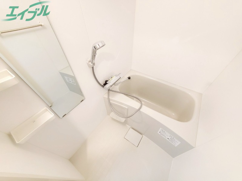 バス・シャワールーム　同型参考写真