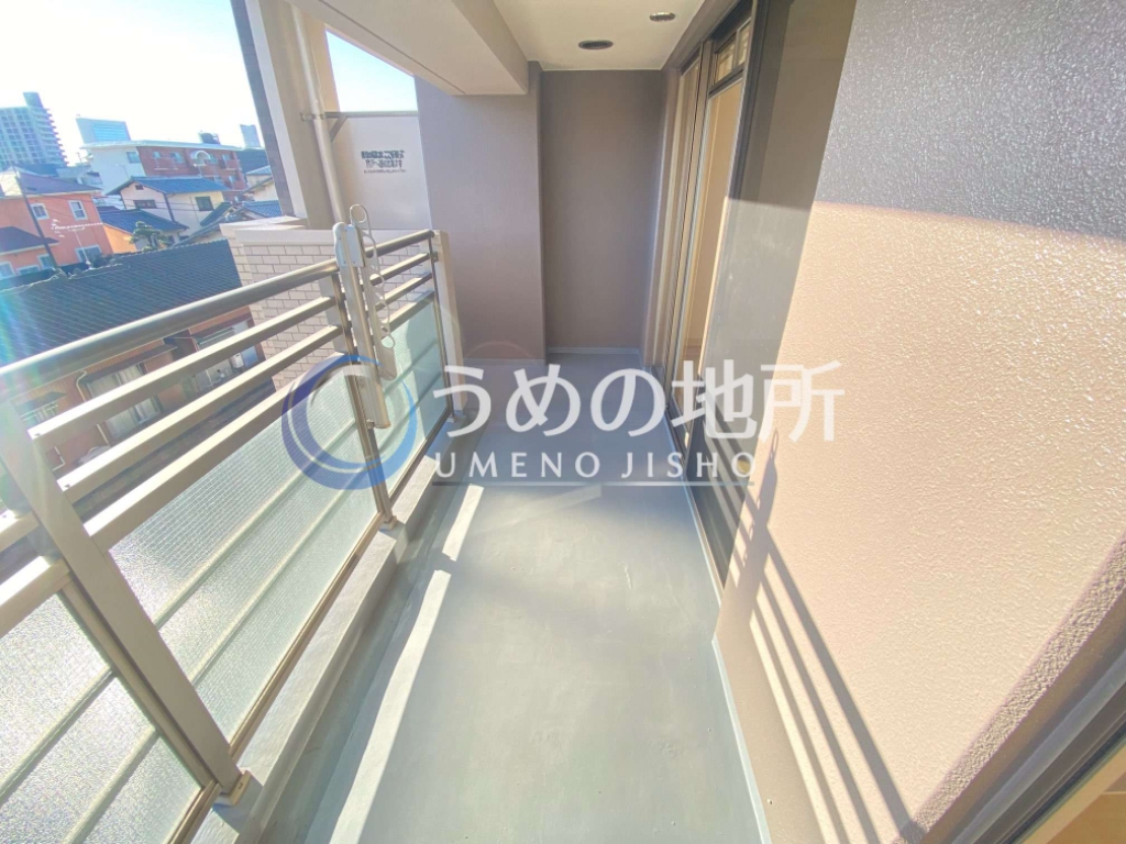 バルコニー　ベランダ