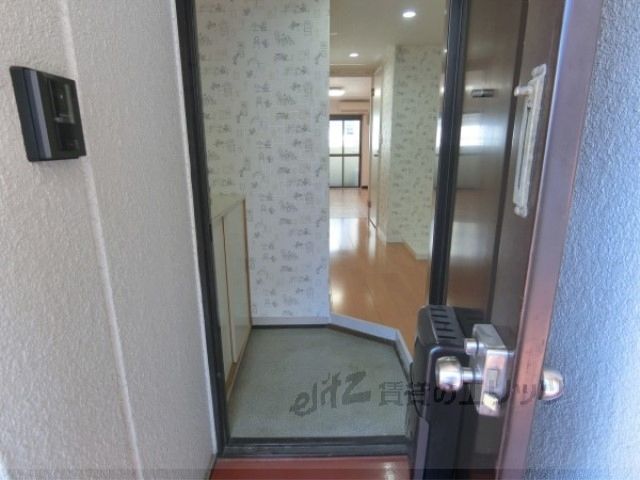 玄関　玄関