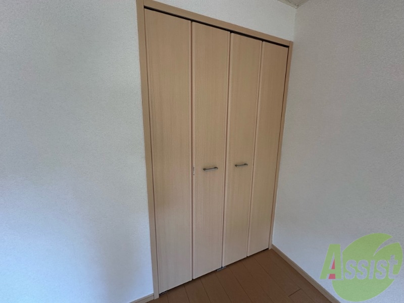 収納　収納スペースはこんな感じで大きさは十分ありますね。