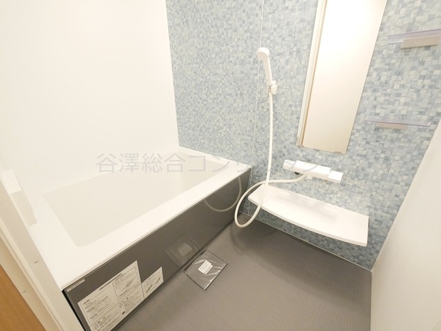 バス・シャワールーム　追い焚き機能、浴室換気乾燥機付