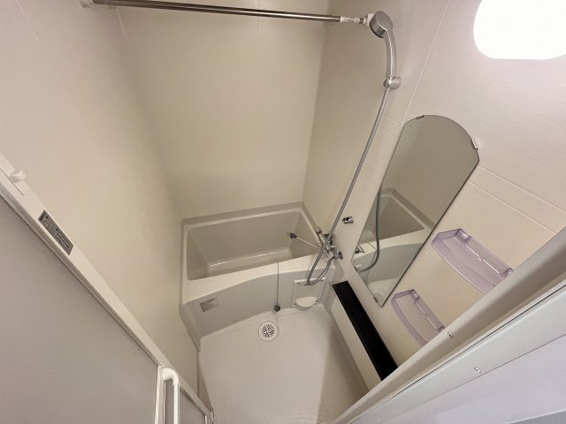 バス・シャワールーム　日々の暮らしに欠かせないお風呂です