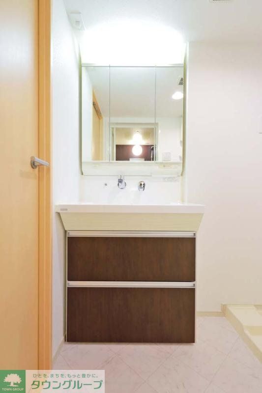 洗面設備　お部屋探しは株式会社　タウンハウジング　までお気軽にお問合…