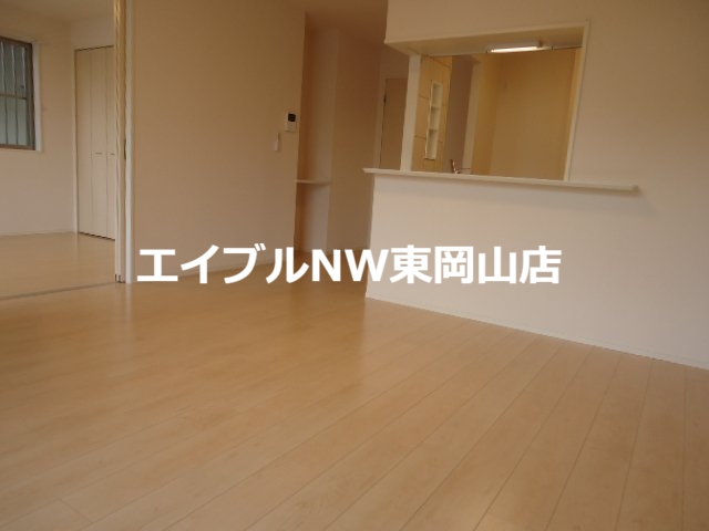 居室・リビング　リビング