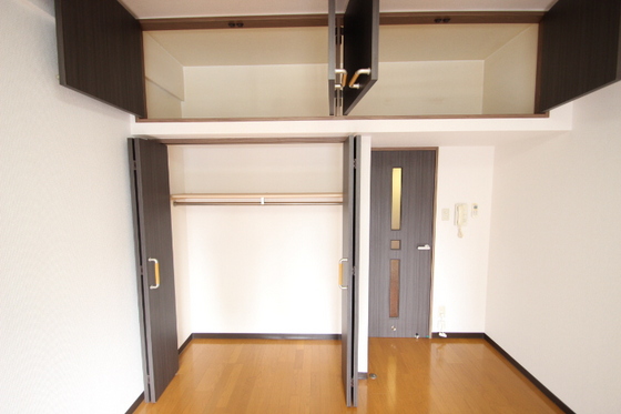 収納　※別部屋の写真です