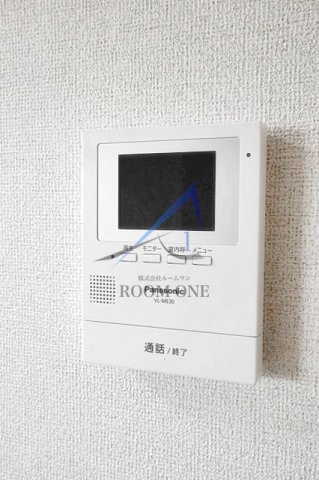 セキュリティ　モニター付きインターホンです。