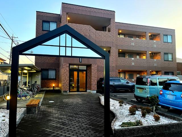 建物外観　外観写真（昼）