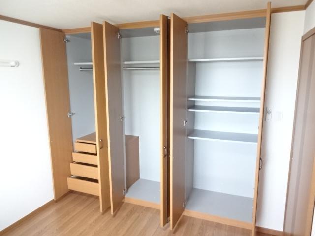 収納　収納（イメージ）