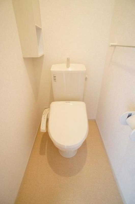 トイレ　図面と現状に相違がある場合には現状を優先