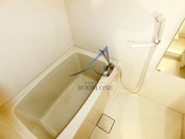 バス・シャワールーム　お風呂です。