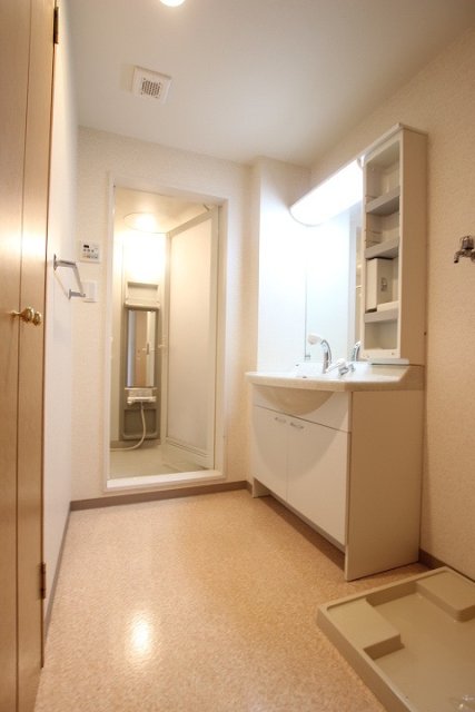 洗面設備　同物件別号室