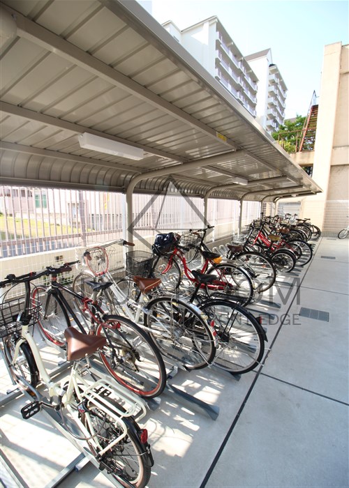 その他共有部分　LIVIAZ NAMBA AIRY　駐輪場