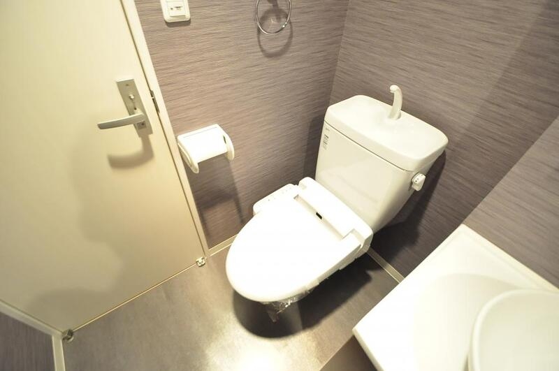 トイレ　ウォシュレット付きトイレ