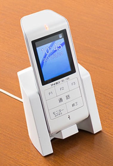 セキュリティ　モニター付きインターホン