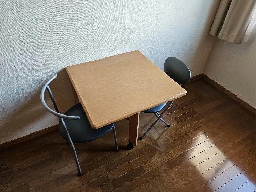 その他設備　机・椅子