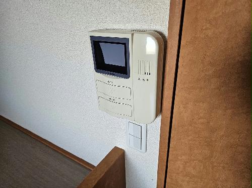 セキュリティ　モニター付きインターホン