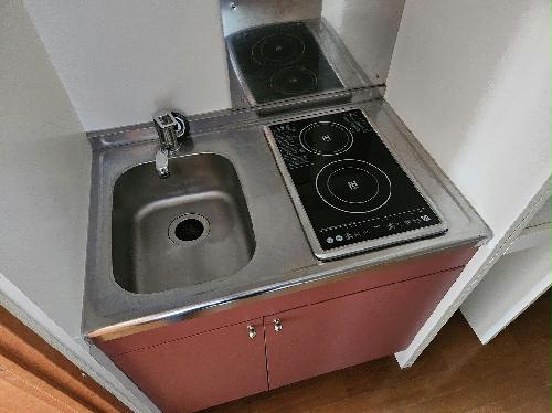 キッチン　備品や設備仕様は号室等により異なります現地をご確認下さい。