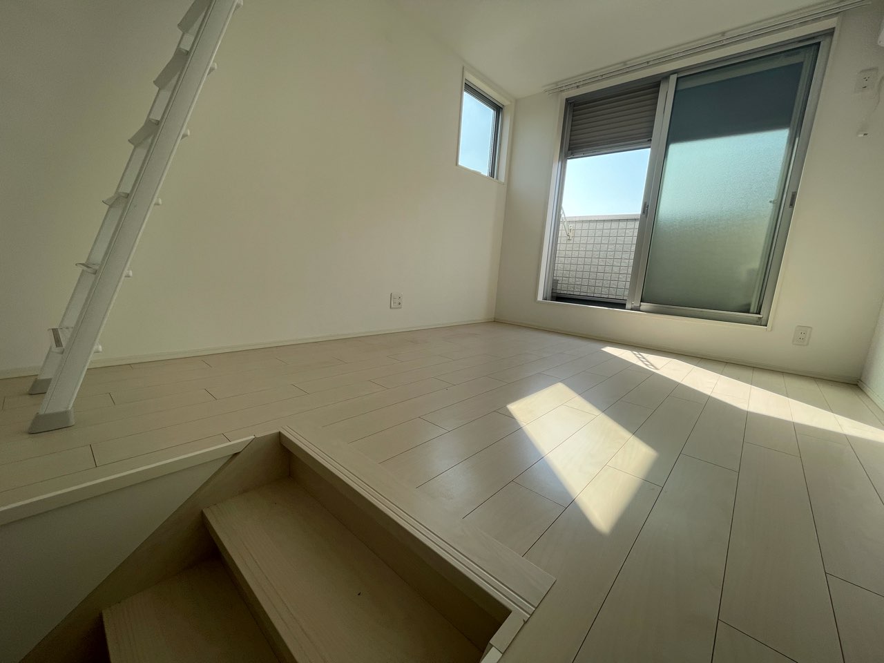 居室・リビング　ロフト付き