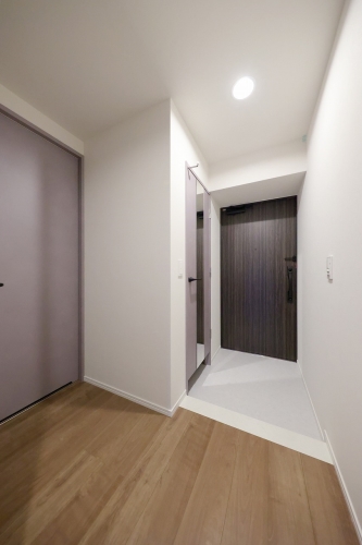 玄関　※掲載の写真は別室のものを含みます。