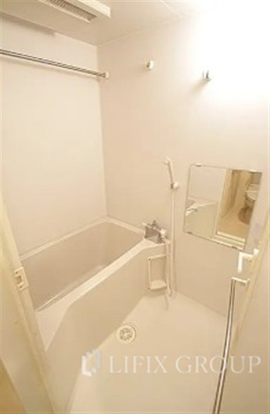 バス・シャワールーム　風呂