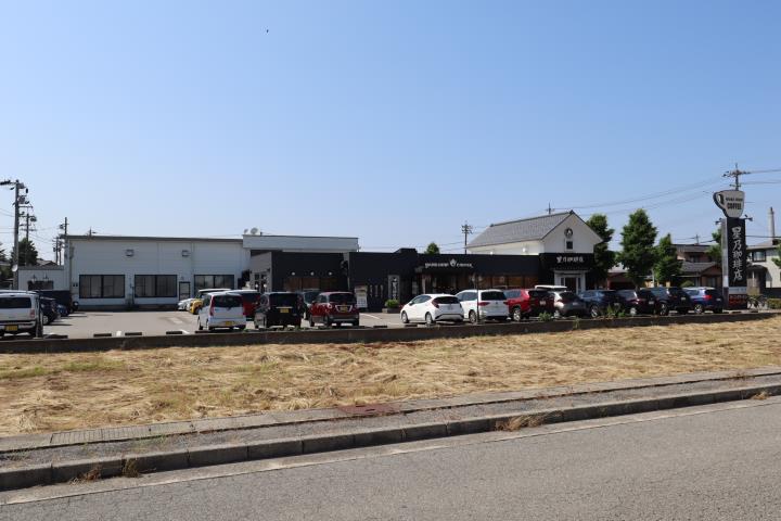 飲食店　星乃珈琲店 金沢押野店（飲食店）まで476m