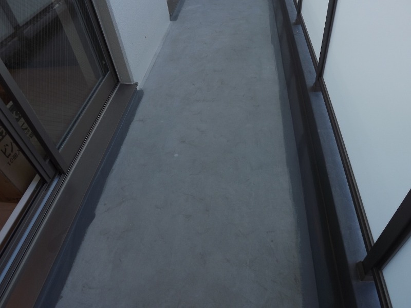 バルコニー　靴箱