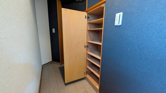 玄関　※別部屋の写真です