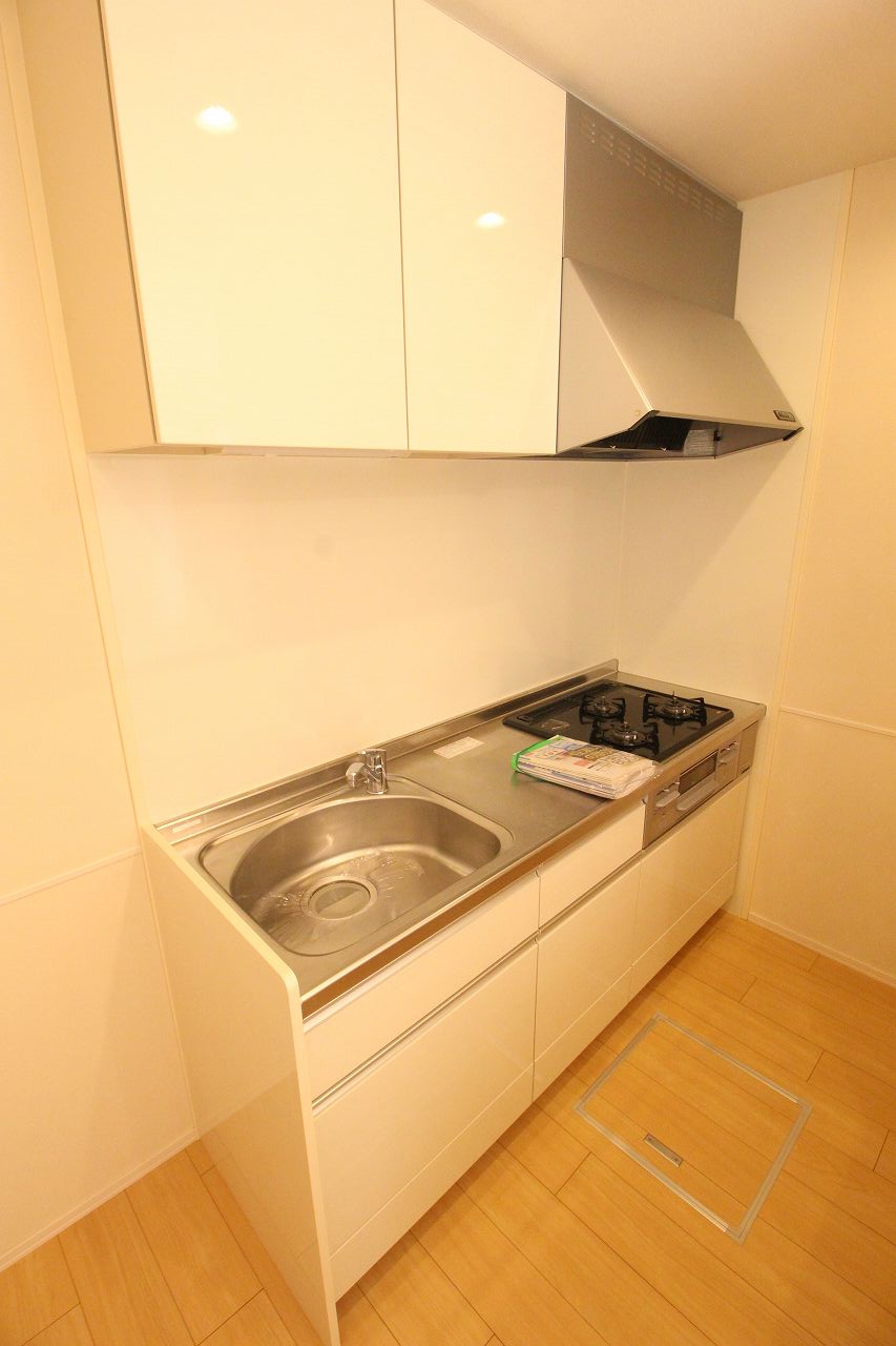 キッチン　同物件、別のお部屋の写真です。