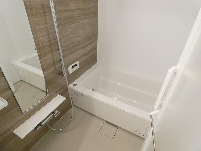 バス・シャワールーム　バス※別部屋参考写真