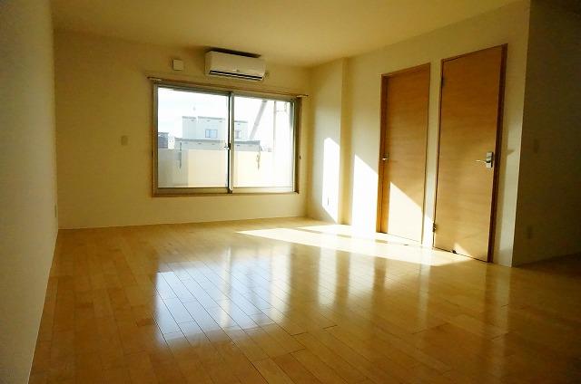 居室・リビング　リビング１