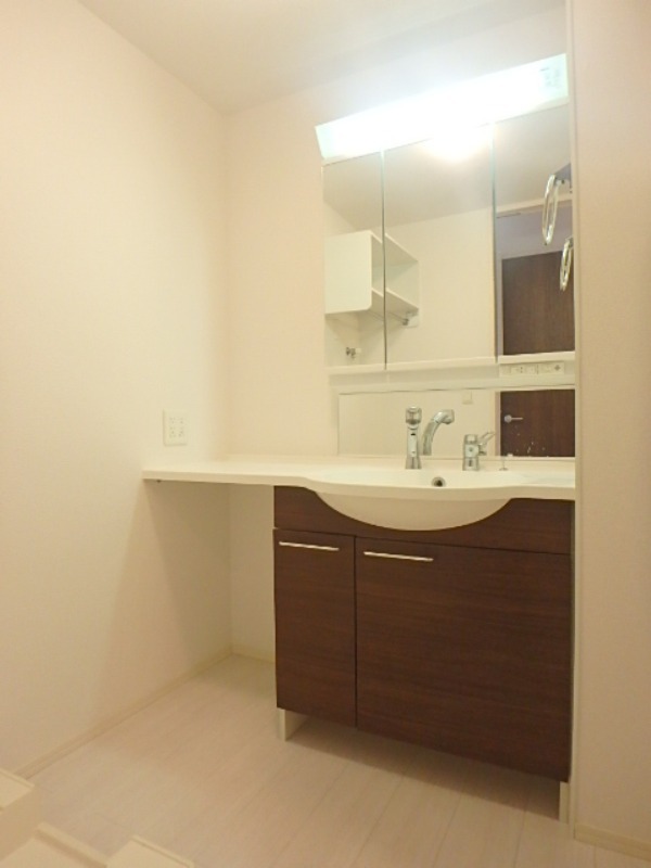 洗面設備　図面と現状に相違がある場合には現状を優先