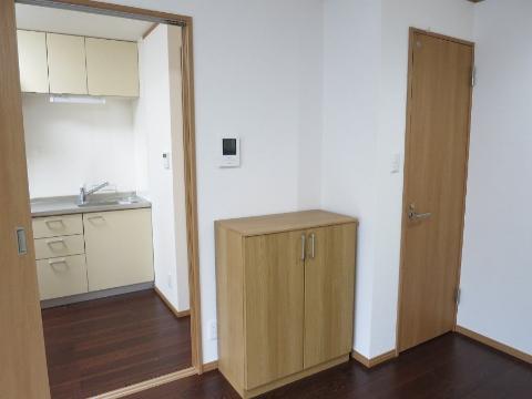 居室・リビング　室内