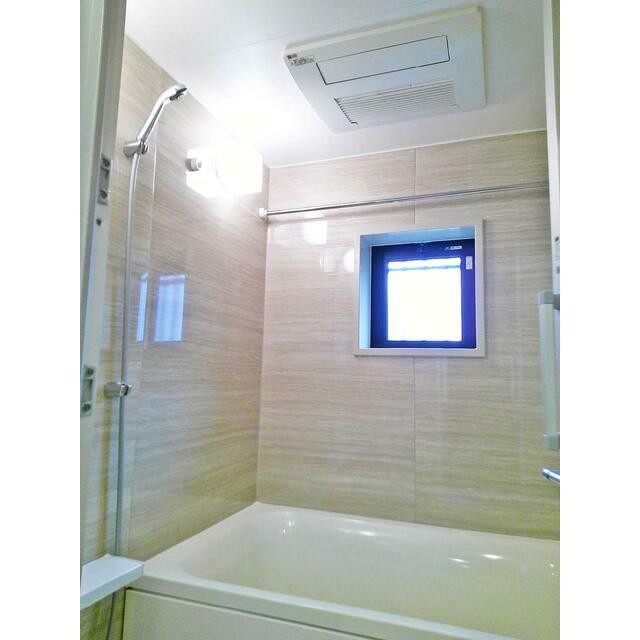 バス・シャワールーム　追い焚き・浴室乾燥機付き