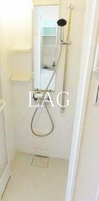 バス・シャワールーム　シャワールームです。