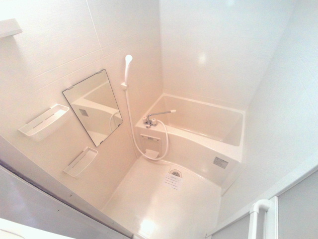 バス・シャワールーム　疲れを癒して頂ける綺麗な浴室