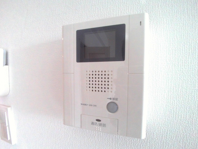 セキュリティ　オートロック連動のTVモニターホン付き