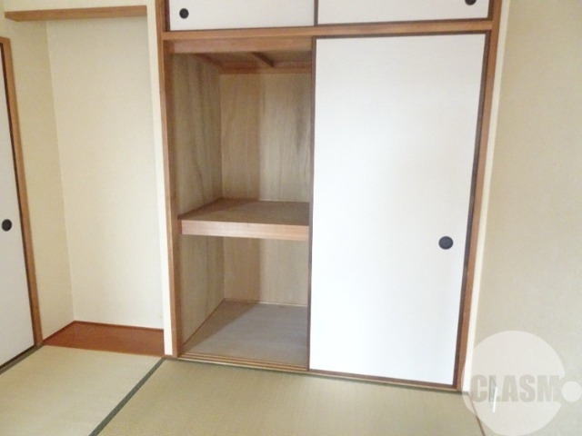 収納　和室押し入れ